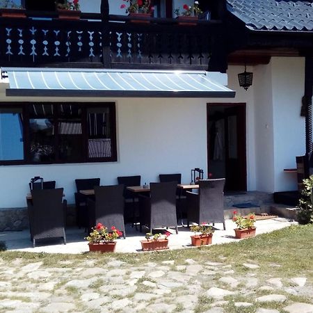 Bed & Breakfast Popamuseum Tarpesti Strada Muzeului Nr 28 Tîrpeşti 외부 사진