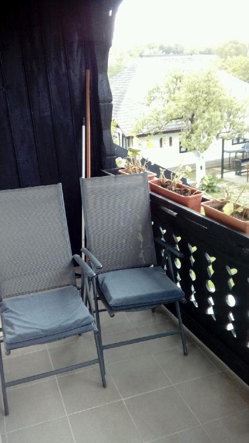 Bed & Breakfast Popamuseum Tarpesti Strada Muzeului Nr 28 Tîrpeşti 외부 사진