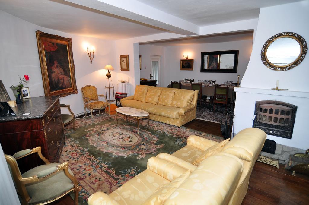 Bed & Breakfast Popamuseum Tarpesti Strada Muzeului Nr 28 Tîrpeşti 외부 사진