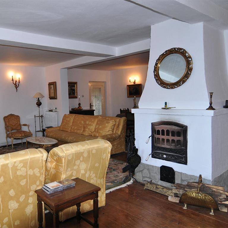 Bed & Breakfast Popamuseum Tarpesti Strada Muzeului Nr 28 Tîrpeşti 외부 사진