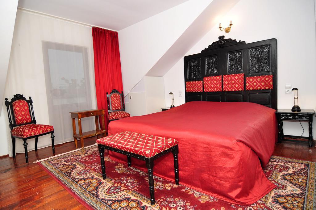 Bed & Breakfast Popamuseum Tarpesti Strada Muzeului Nr 28 Tîrpeşti 외부 사진