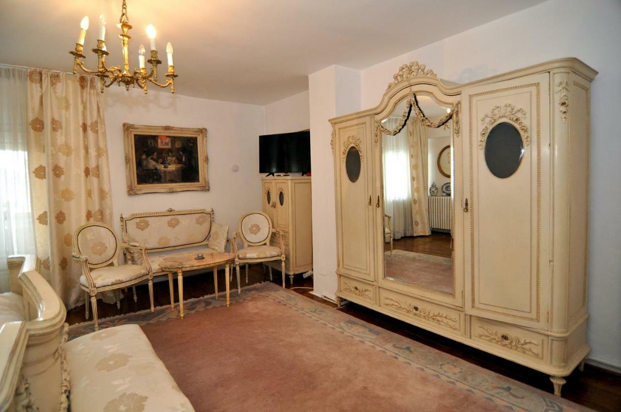 Bed & Breakfast Popamuseum Tarpesti Strada Muzeului Nr 28 Tîrpeşti 외부 사진